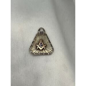 Vintage 10K Gold Masonic Square & Compass Pendant